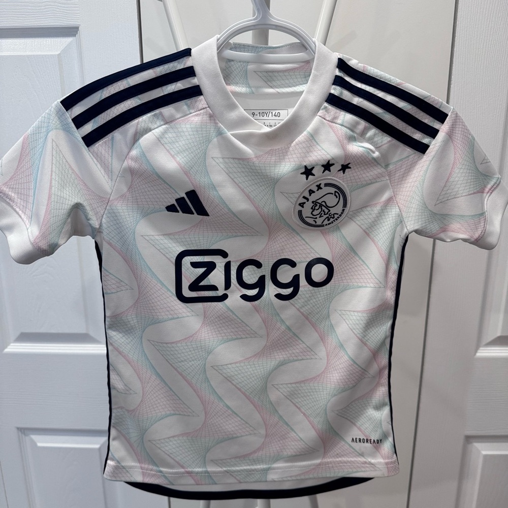Ajax Amsterdam Adidas Away, Youth size 9/10 Jersey Size